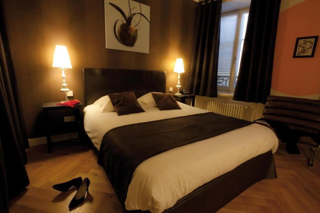 hotel image 9