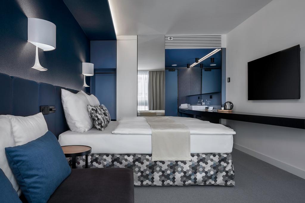 hotel image 16