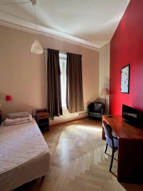 hotel image 10