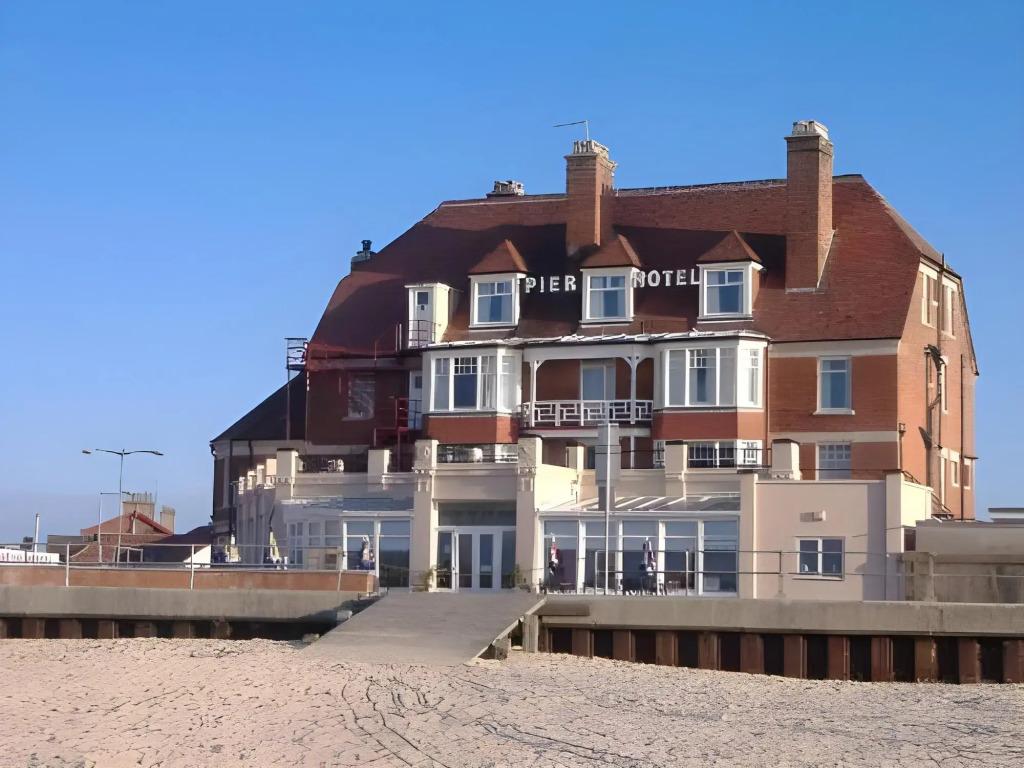hotel image 12
