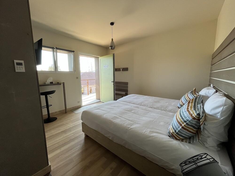 hotel image 8