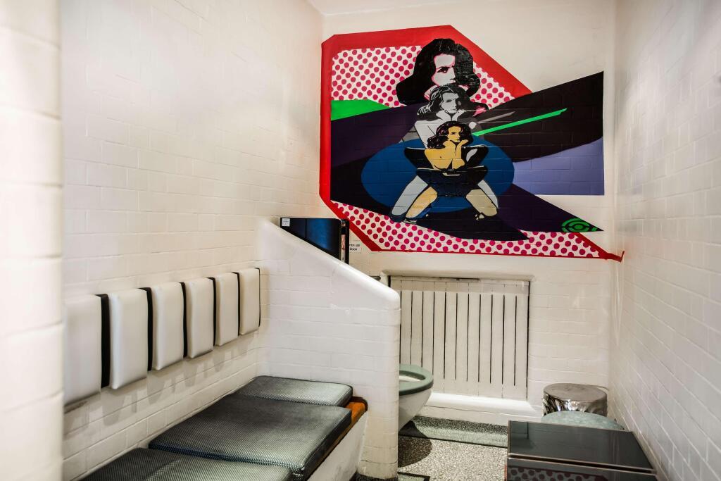 hotel image 12