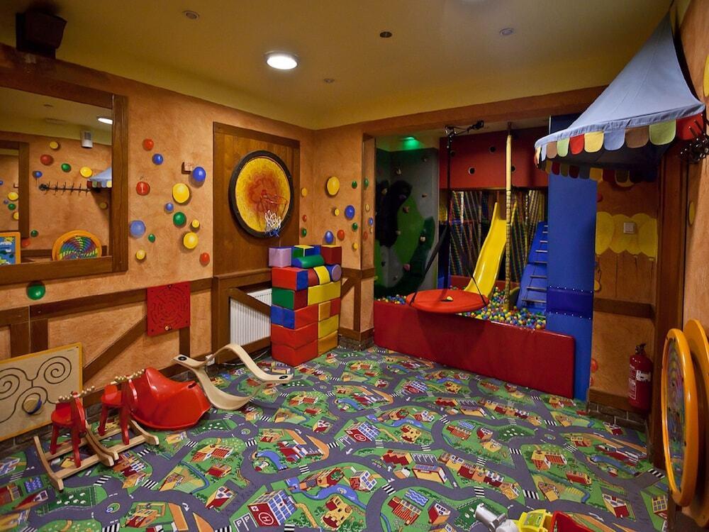 hotel image 8