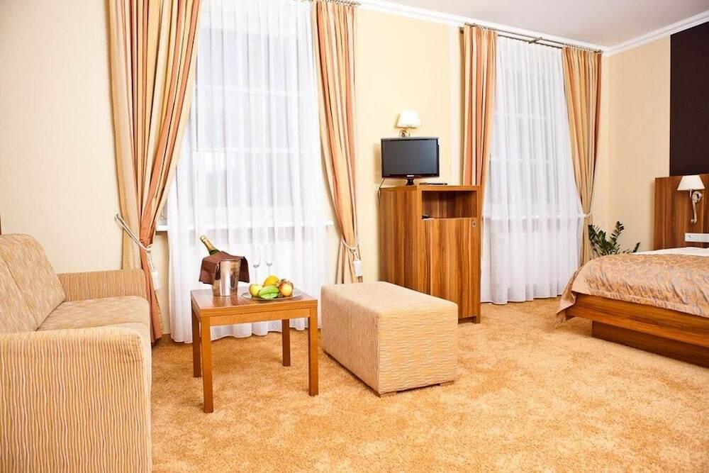 hotel image 16