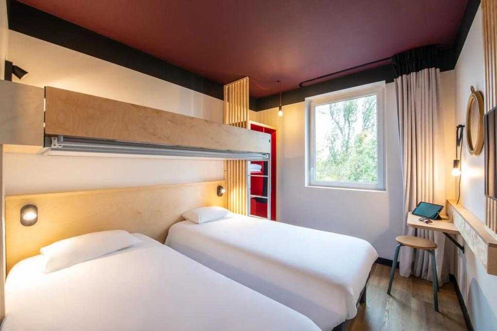 hotel image 8