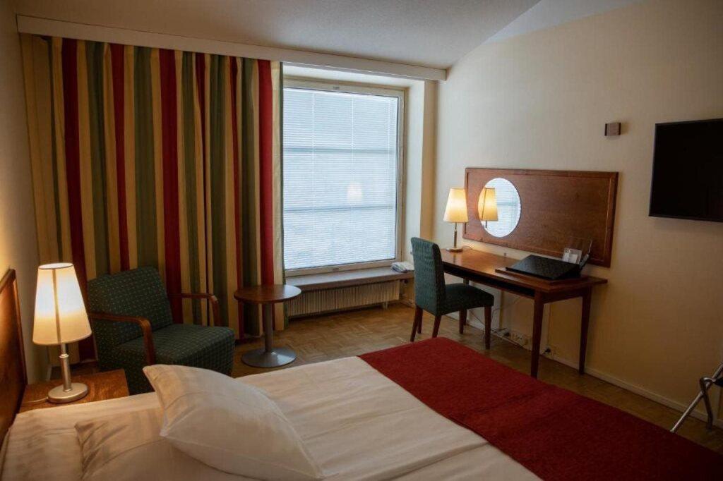 hotel