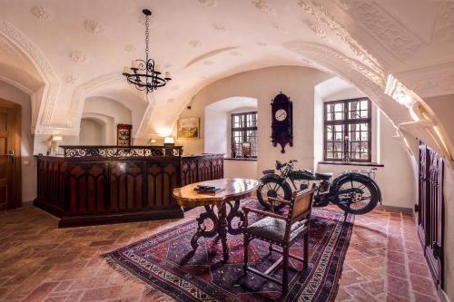 hotel image 12