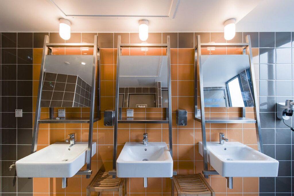hotel image 12