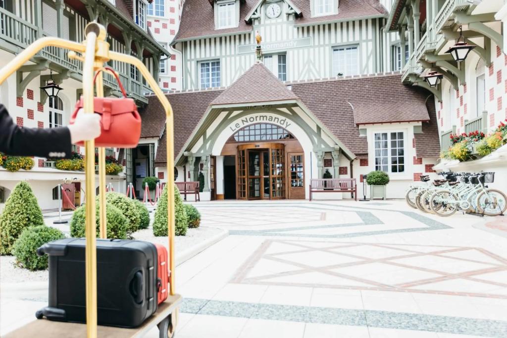 hotel image 13