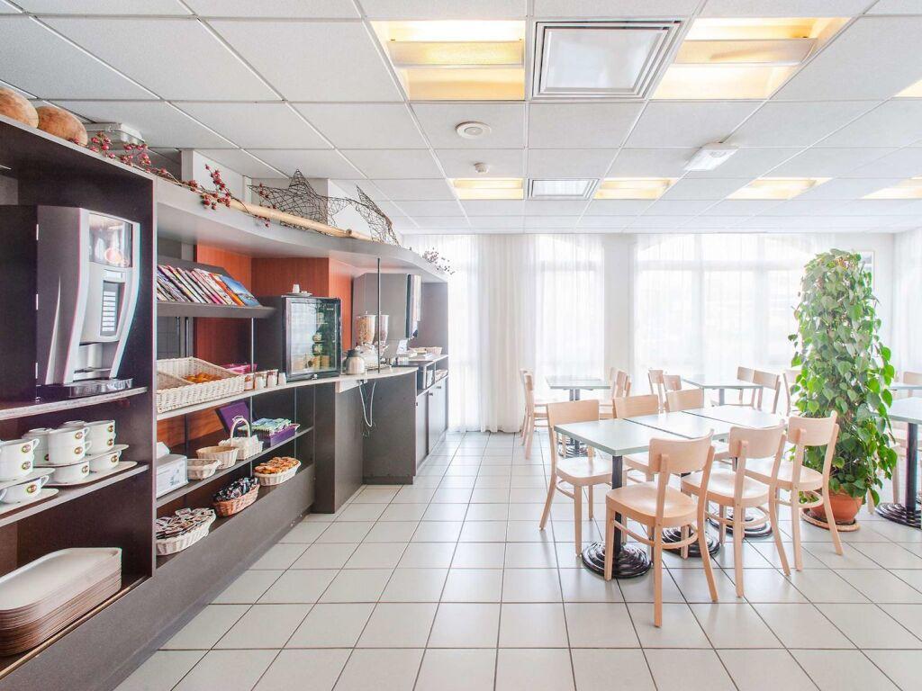 hotel image 8