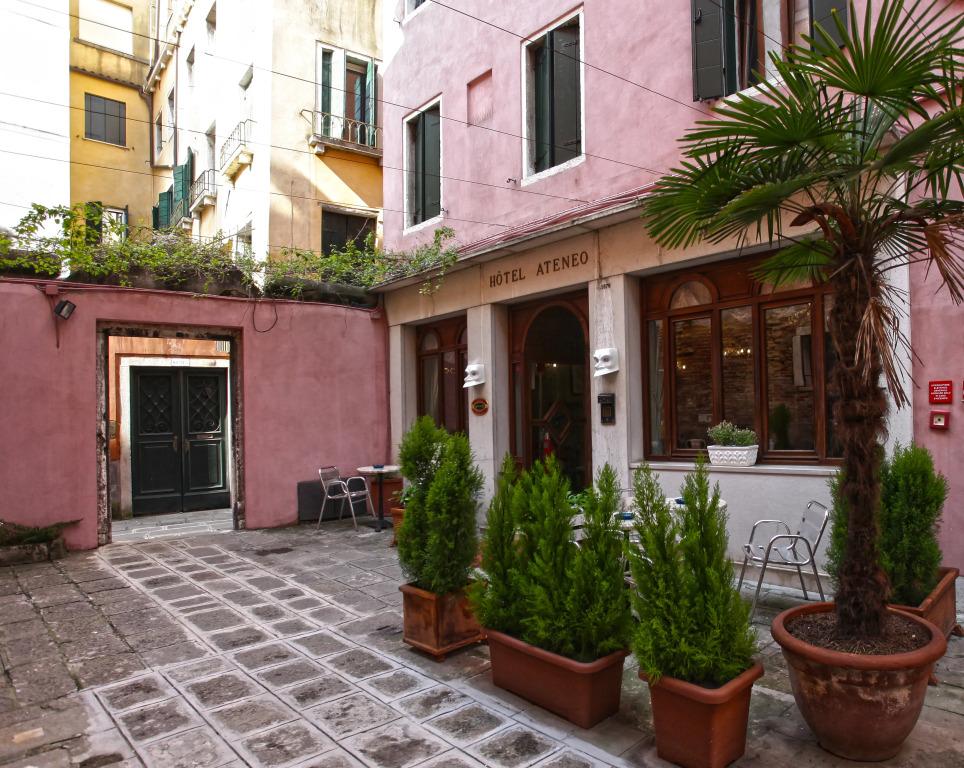 hotel image 8