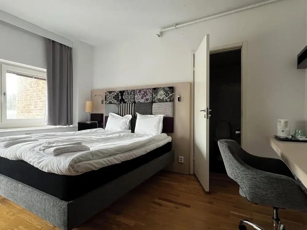 hotel image 10