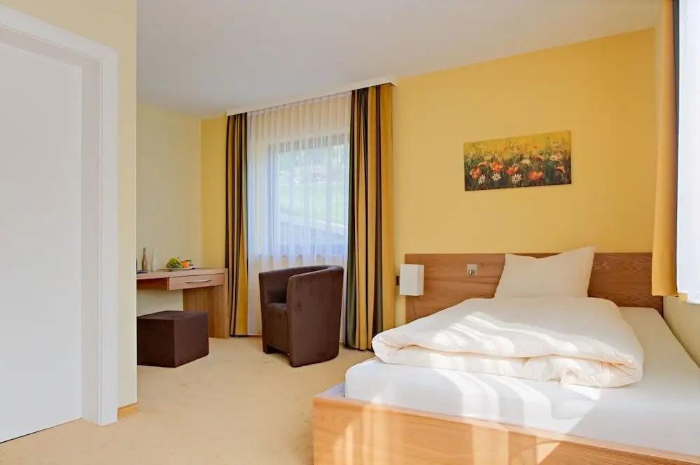 hotel image 10