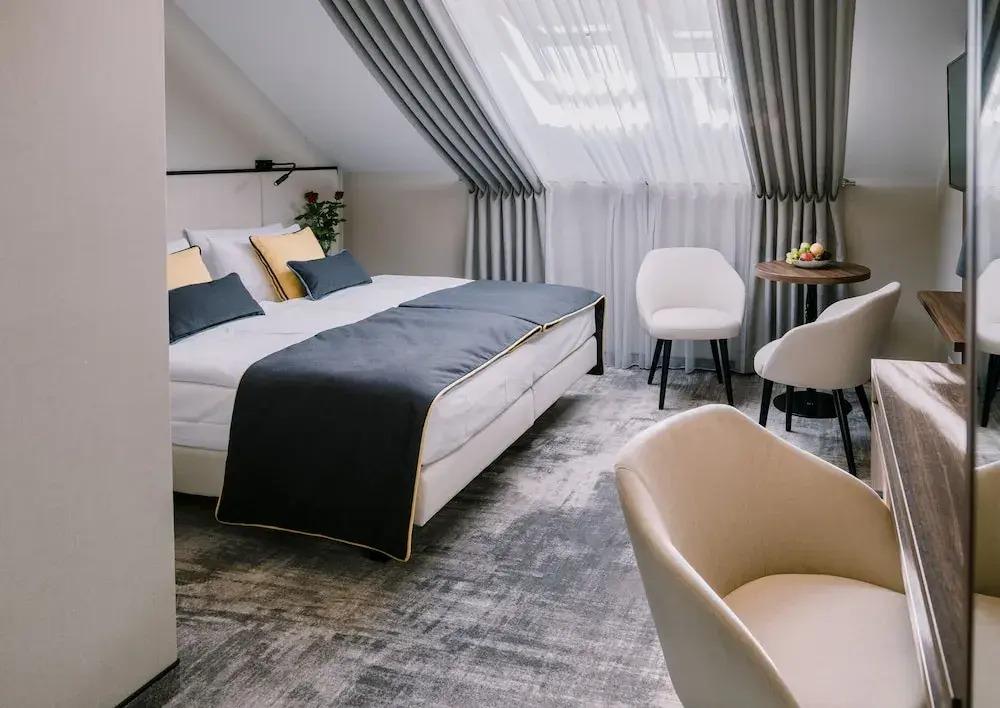 hotel image 8