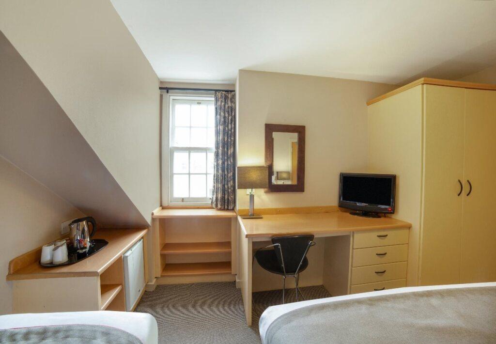 hotel image 13