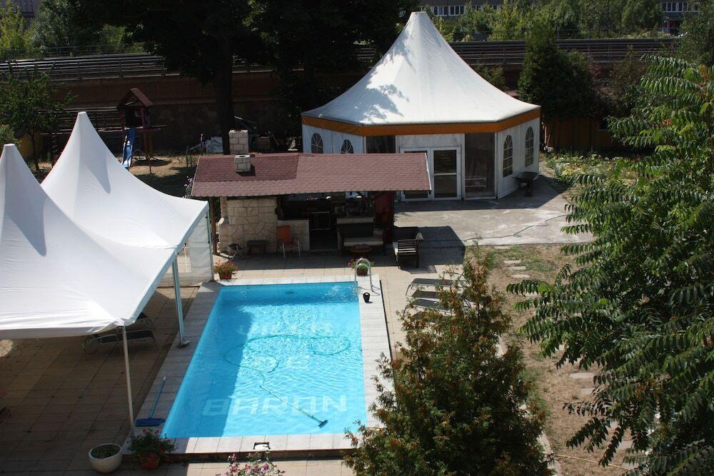 hotel image 11