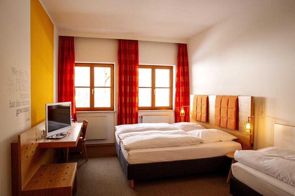 hotel image 10