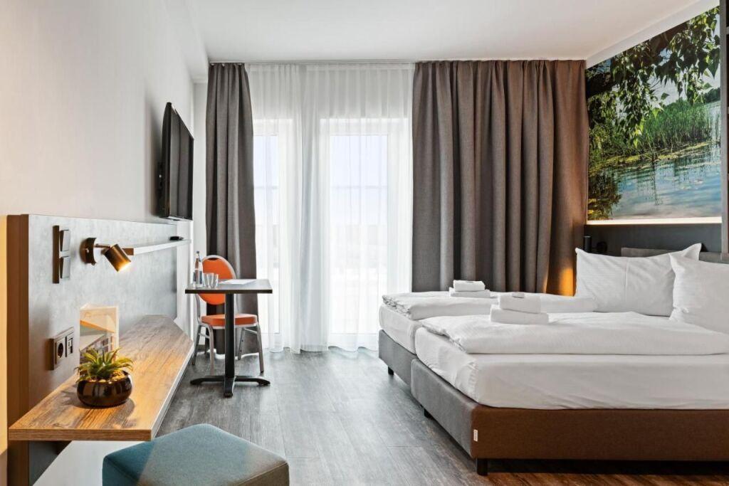 hotel image 11