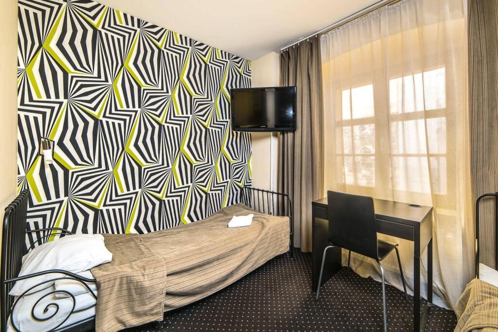 hotel image 13