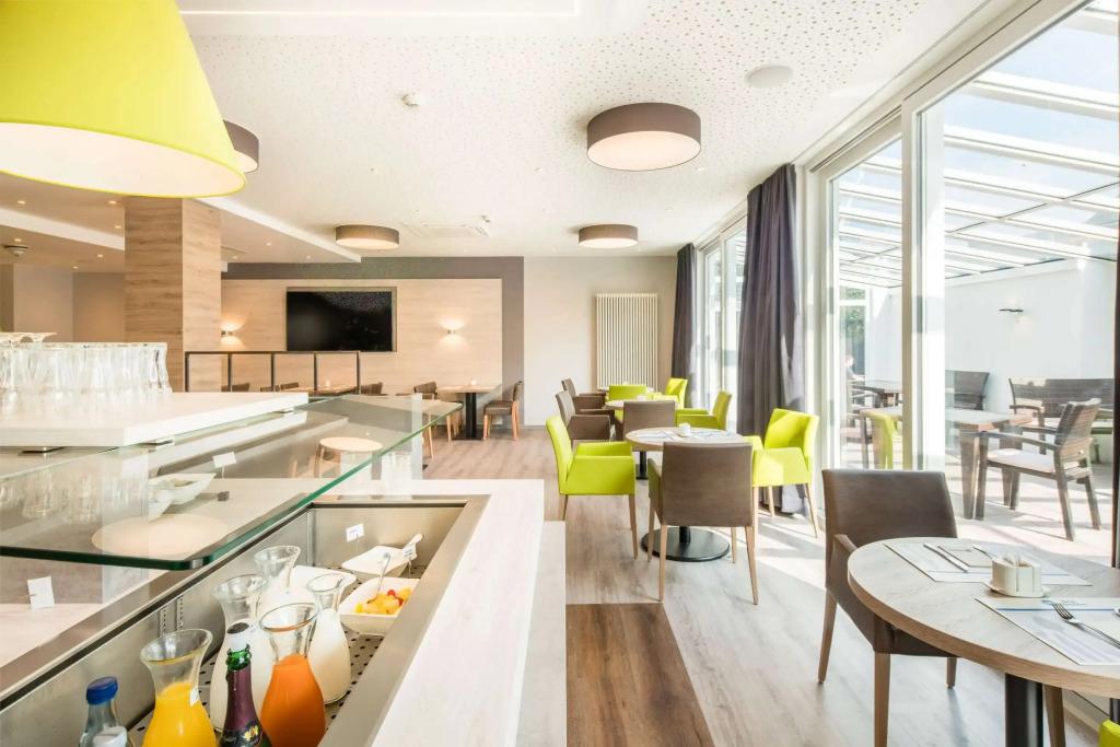 hotel image 32