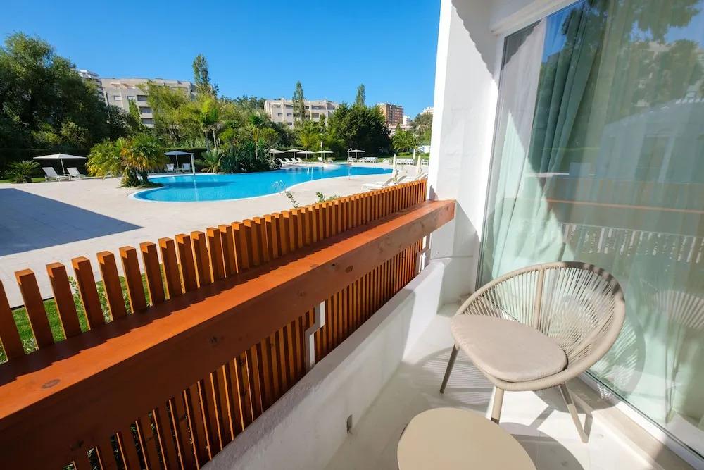 hotel image 13