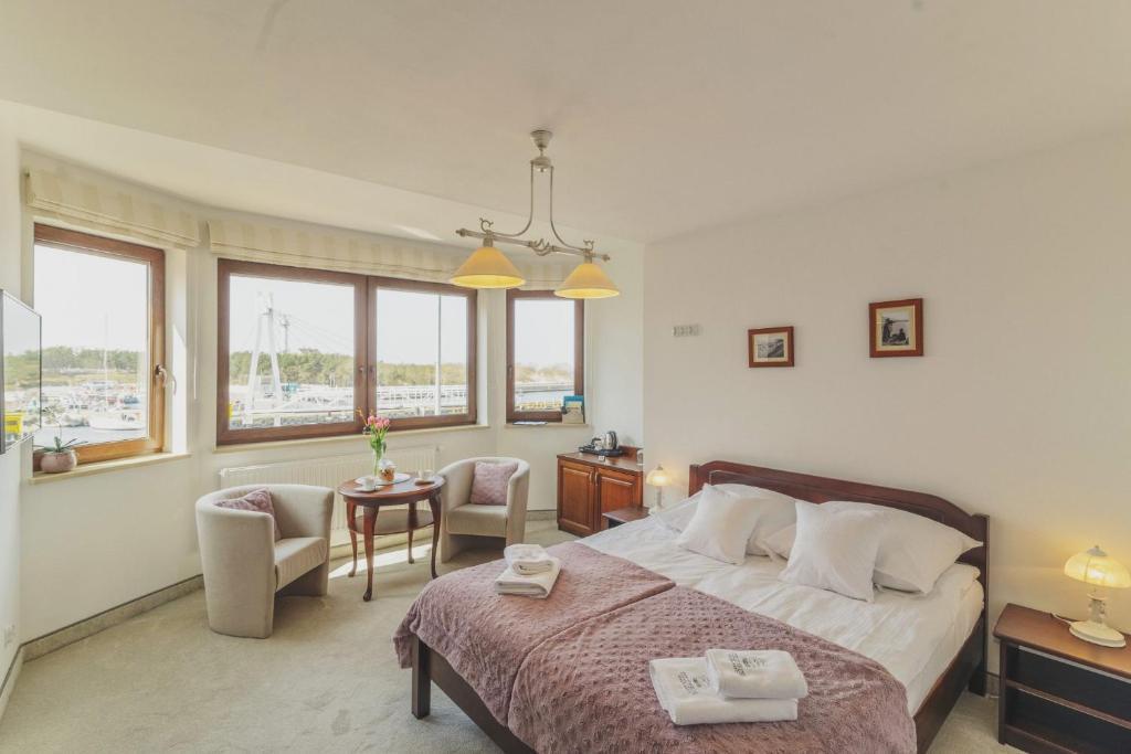 hotel image 11