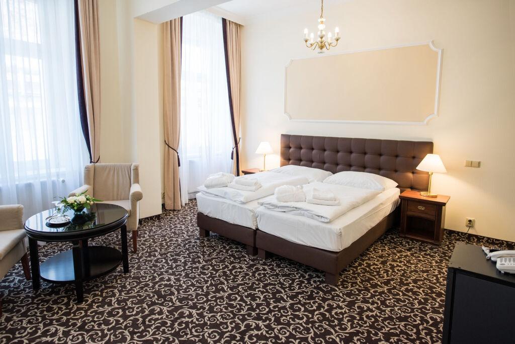 hotel image 10