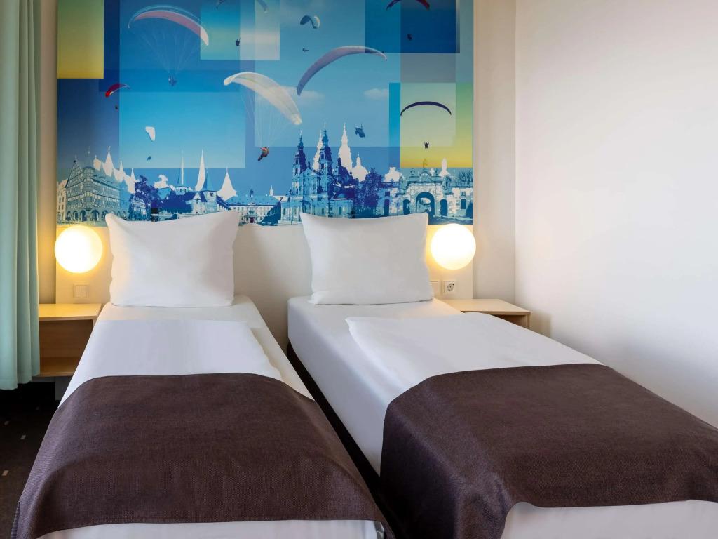 hotel image 8