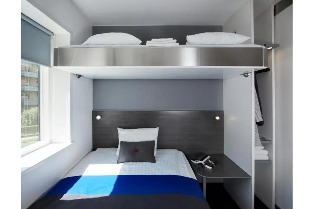 hotel image 16