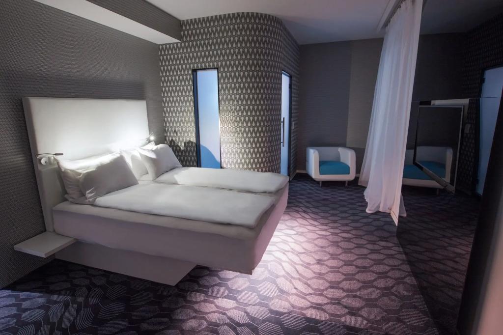 hotel image 11