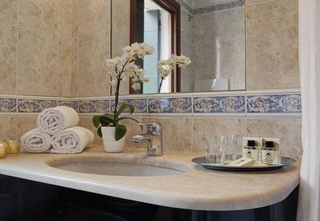 hotel image 38