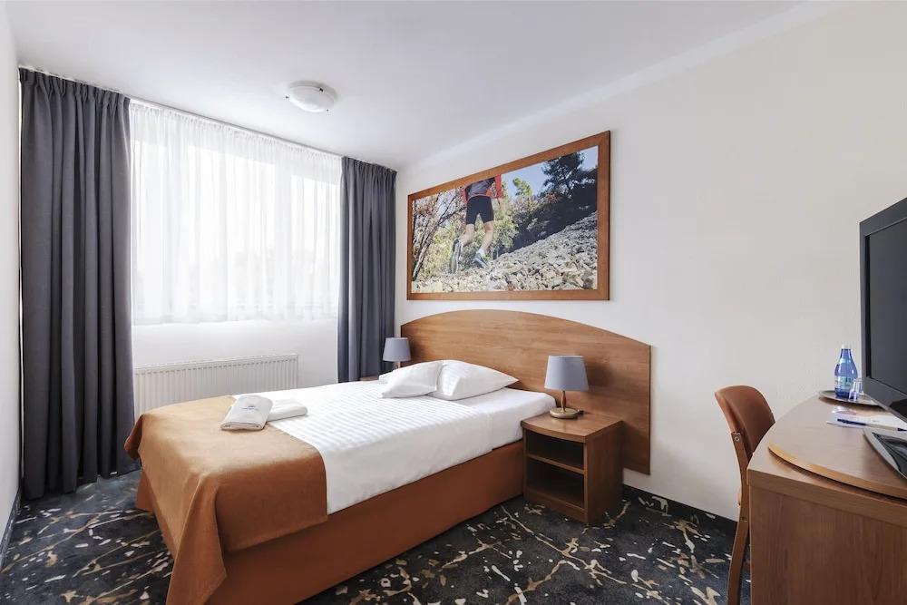 hotel image 32