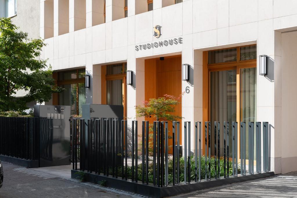 hotel image 12