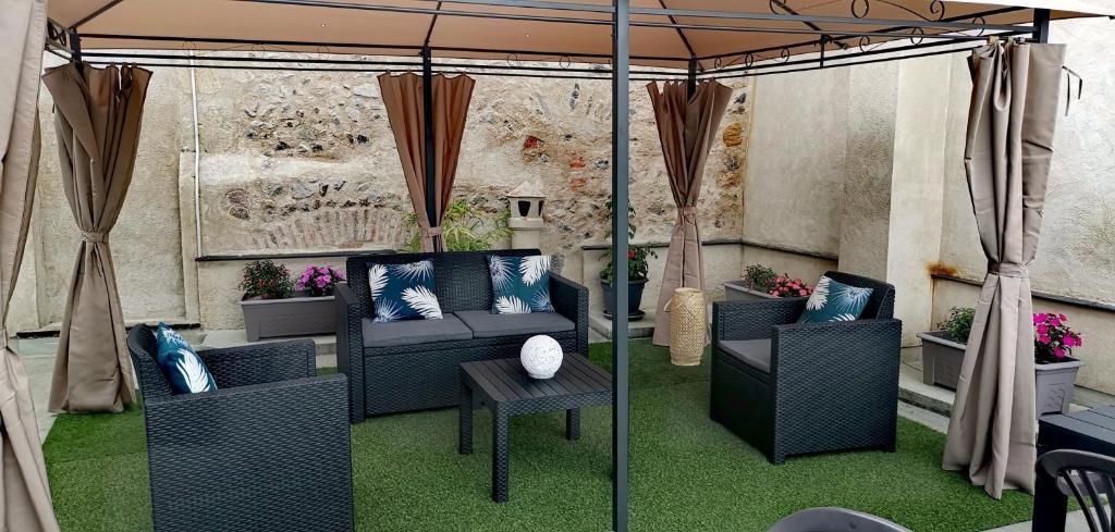 hotel image 10