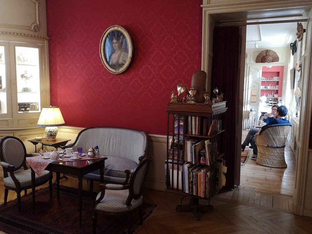 hotel image 9