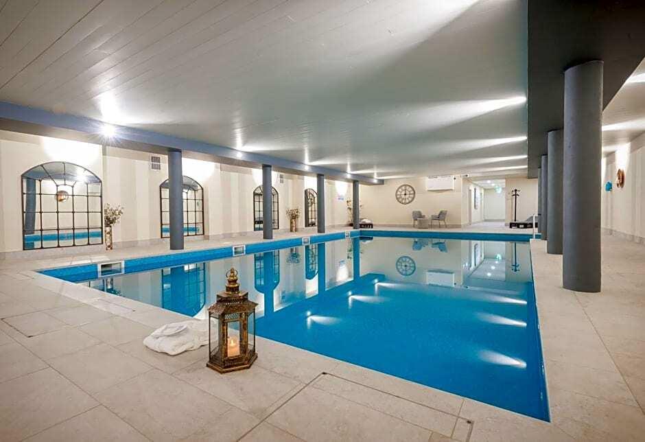 hotel image 12