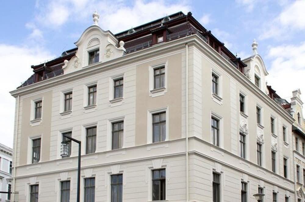 hotel image 17
