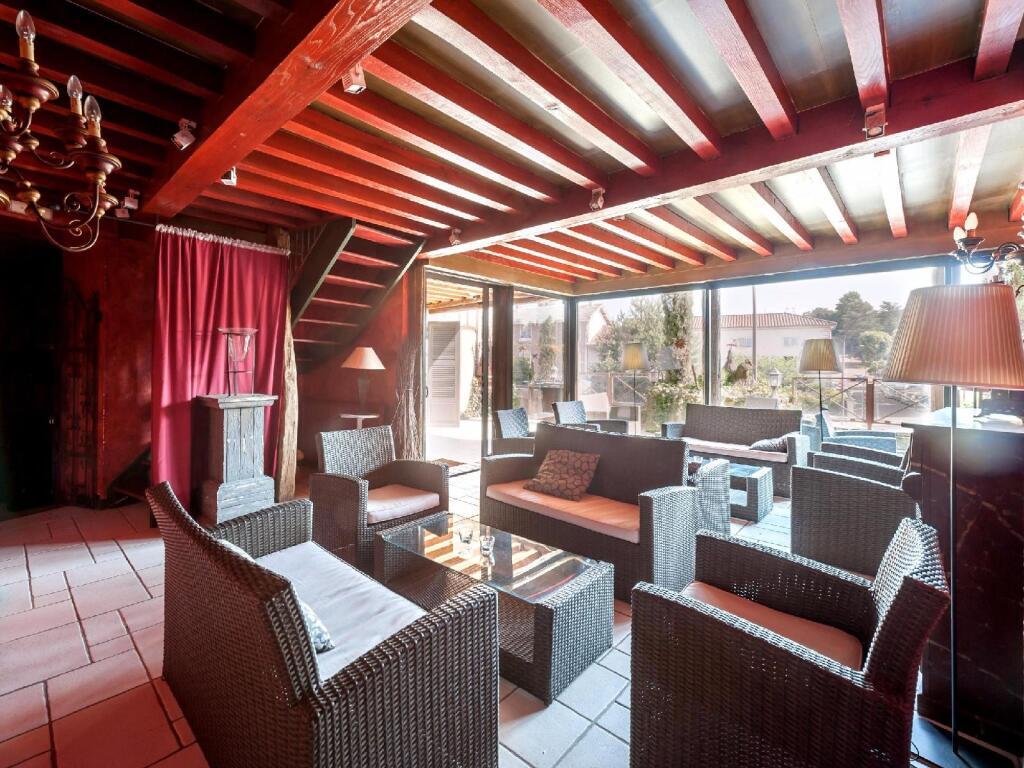 hotel image 13