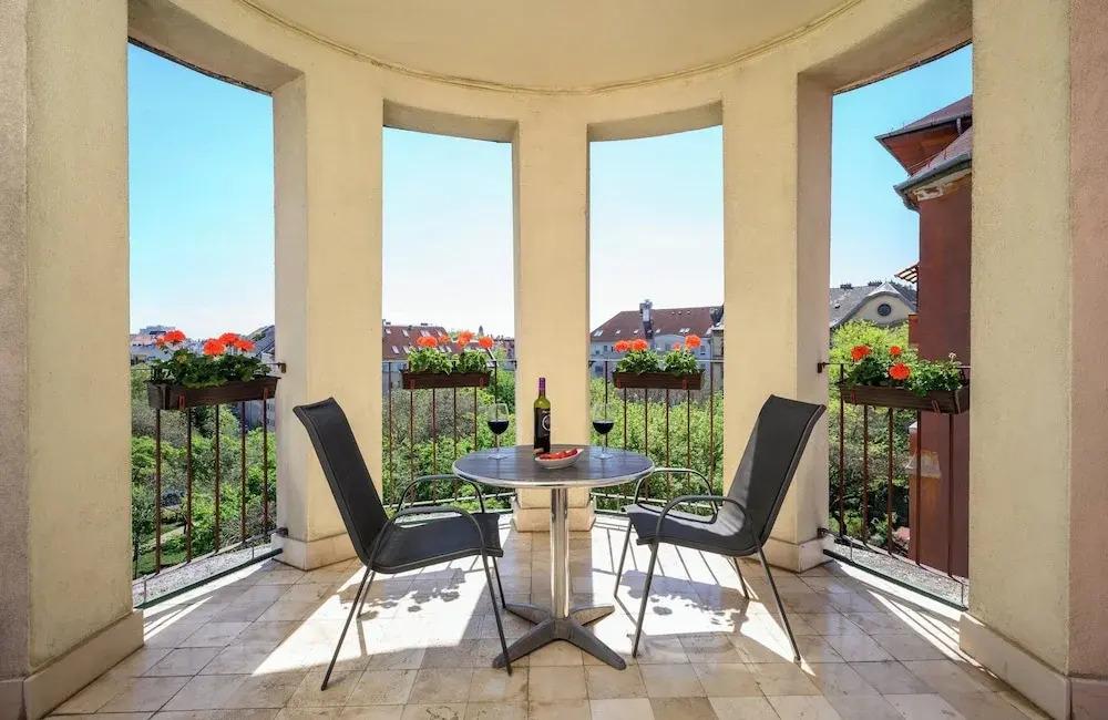 hotel image 12