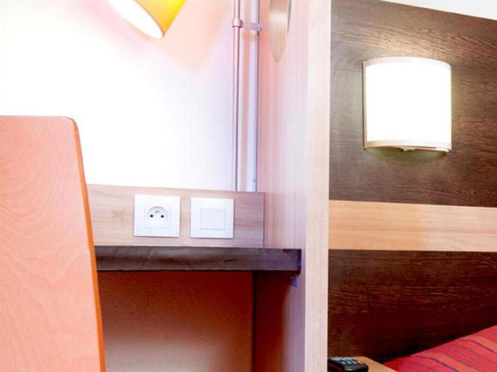 hotel image 13