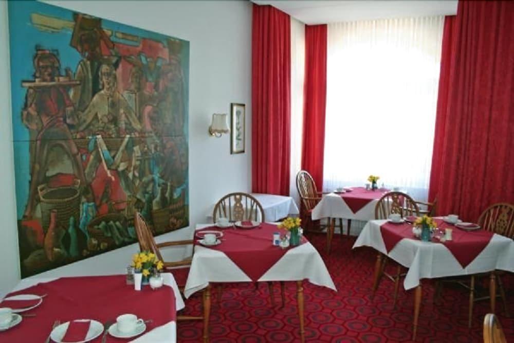 hotel image 11