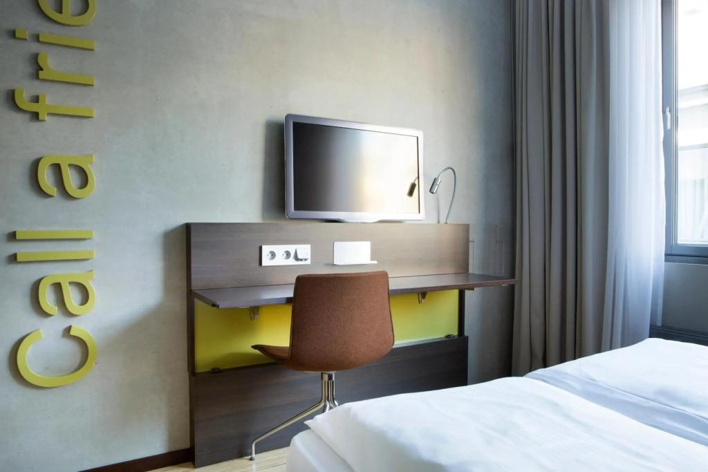 hotel image 13