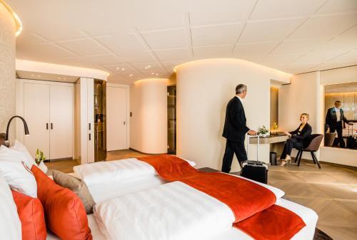 hotel image 12