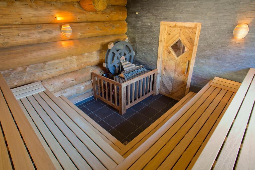hotel image 12