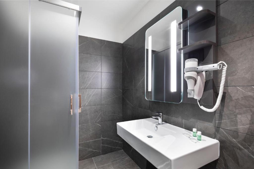 hotel image 32