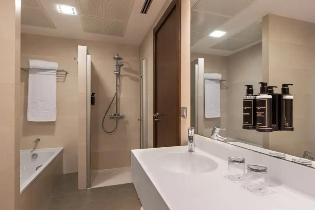 hotel image 13