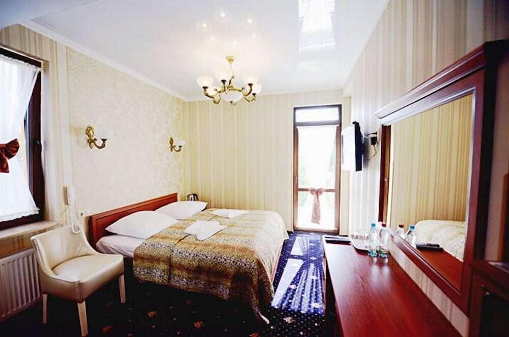 hotel image 8