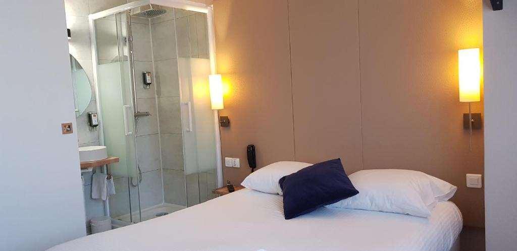 hotel image 12