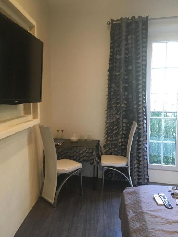 hotel image 8