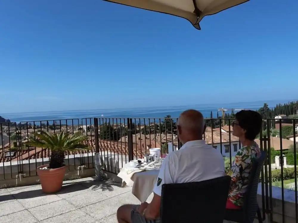 hotel image 13